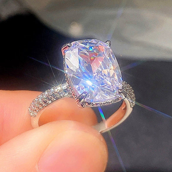 Wholesale Women's Square Diamond Ring With Zircon And Crown Pattern Copper Material
