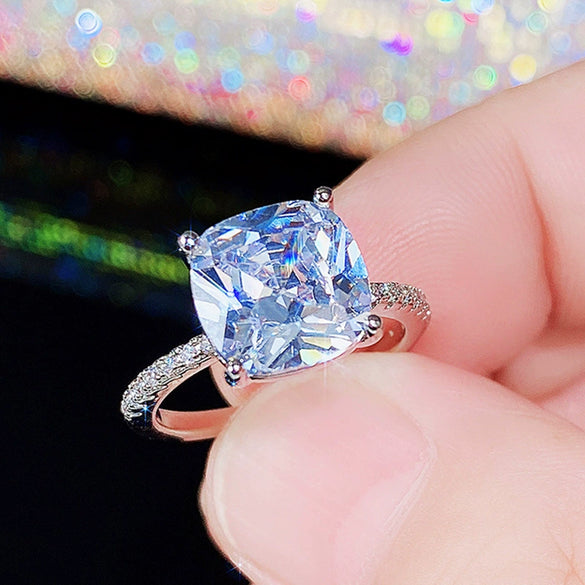 Wholesale Women's Square Diamond Ring With Zircon And Crown Pattern Copper Material