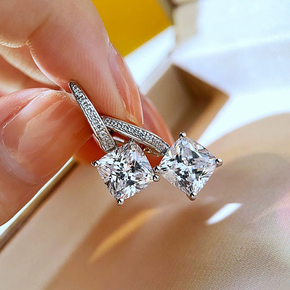 Wholesale Women's Square Geometric Copper Light Luxury Earrings