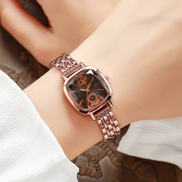 Wholesale Women's Square Metal And Stainless Steel Band Fashion Quartz Watch