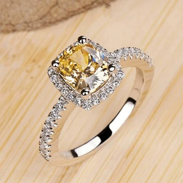 Wholesale Women's Square Yellow Ring Copper Zircon Geometric Business Style Jewelry