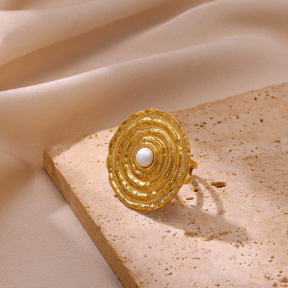 Wholesale Women's Stainless Steel And Imitation Pearl Flower Ring Electroplated In Ins Style