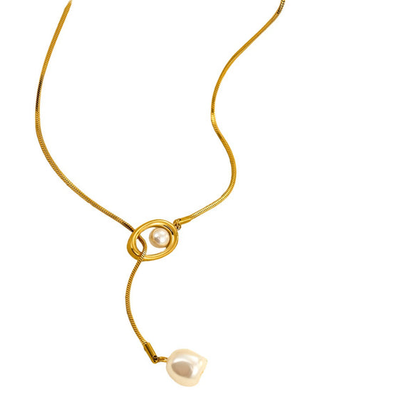 Wholesale Women's Stainless Steel And 18K Fashion Retro Necklace With Electroplating Treatment