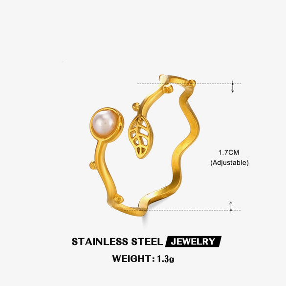 Wholesale Women's Stainless Steel And Pearl Leaf Ring With Electroplating And Retro Style