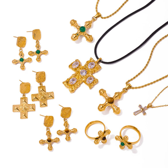 Wholesale Women's Stainless Steel And Titanium Steel Cross Pendant Necklace With Geometric Pattern And 18K Gold Plated Electroplating