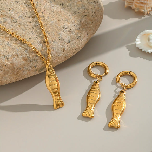 Wholesale Women's Stainless Steel And Titanium Steel Earrings Necklace Combination With Little Bear Pig Small Animal Patterns Electroplated Pvd Vacuum Real Gold Playful Accessories