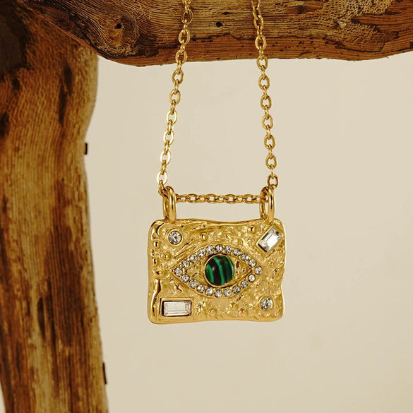 Wholesale Women's Stainless Steel And Titanium Steel Geometric Fashion Goldplated Necklace With Cross Chain