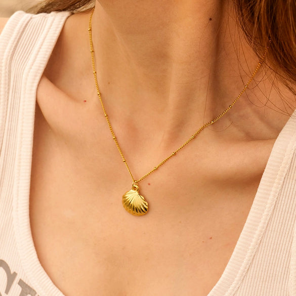 Wholesale Women's Stainless Steel And Titanium Steel Geometric Necklace With Electroplating Design