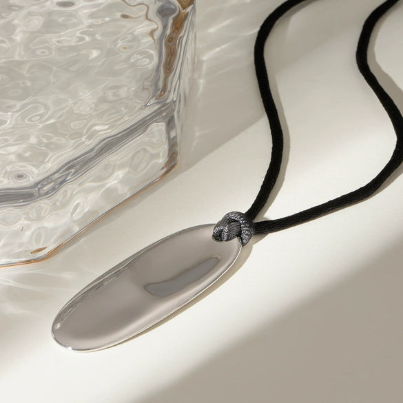 Wholesale Women's Stainless Steel And Titanium Steel Geometric Necklace With Electroplating