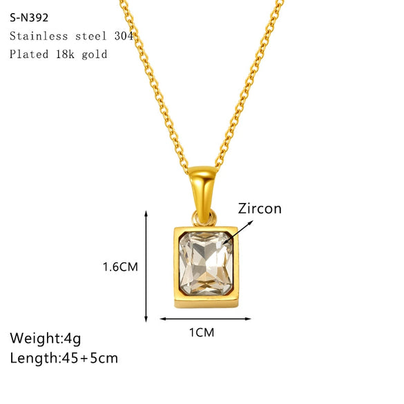 Wholesale Women's Stainless Steel And Titanium Steel Heart Pattern Electroplated Cross Chain Necklace
