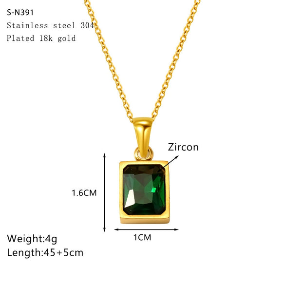 Wholesale Women's Stainless Steel And Titanium Steel Heart Pattern Electroplated Cross Chain Necklace
