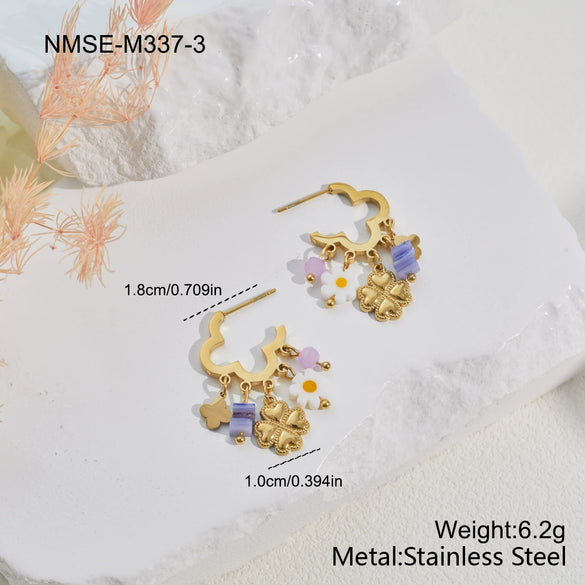 Wholesale Women's Stainless Steel And Titanium Steel Jewelry Set With Geometric Heart Drop Bell Patterns Electroplated For Office Ladies