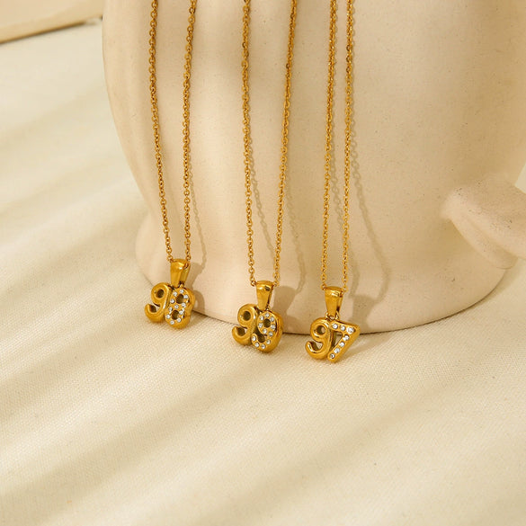 Wholesale Women's Stainless Steel And Titanium Steel Necklace With Diamondencrusted Bubble Letter And Number Pendant 18K Gold Plated