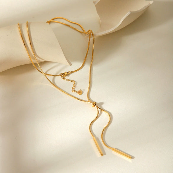 Wholesale Women's Stainless Steel And Titanium Steel Snake Bone Chain Necklace With Geometric Pattern And Electroplating Treatment