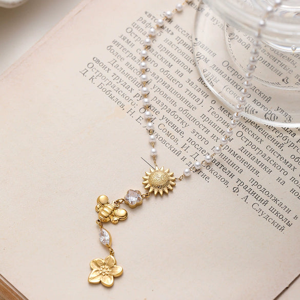 Wholesale Women's Stainless Steel Bead Chain Necklace With 18K Gold Plated Sunflower Bee Zircon Pendant And Insect Flower Pattern