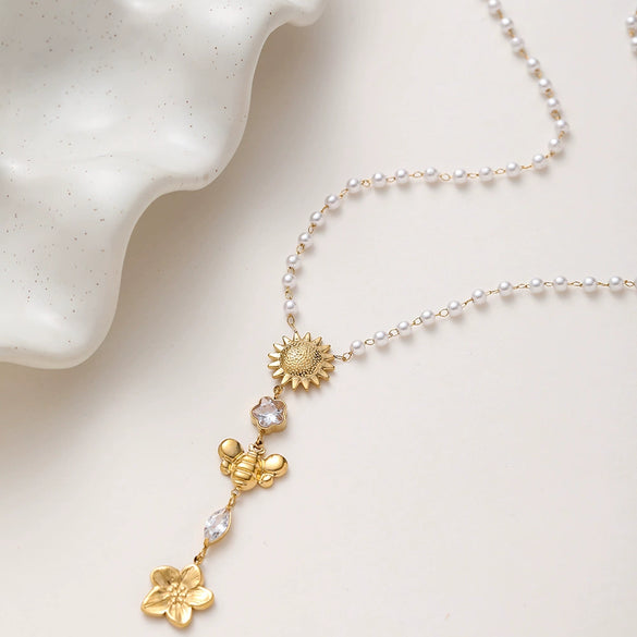 Wholesale Women's Stainless Steel Bead Chain Necklace With 18K Gold Plated Sunflower Bee Zircon Pendant And Insect Flower Pattern