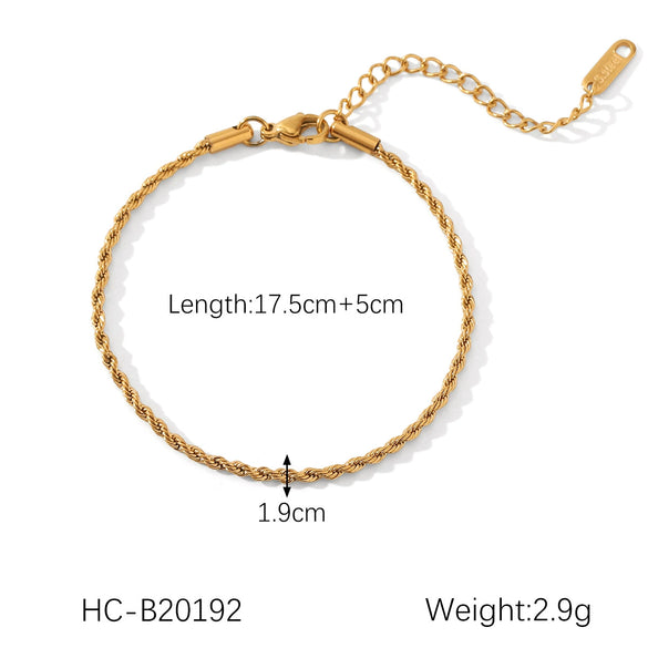 Wholesale Women's Stainless Steel Bracelet With Twist Chain Blade Chain Figaro Chain Snake Bone Chain In Geometric Design With 18K Gold Electroplating That Doesn't Fade