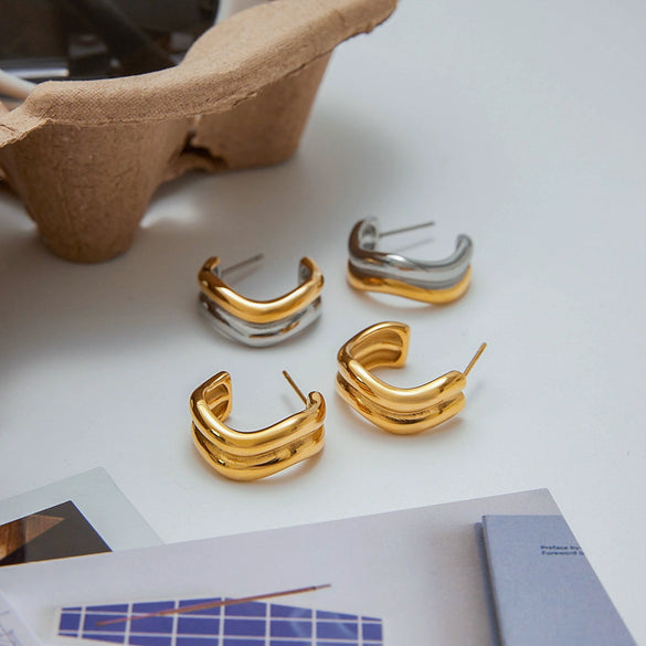 Wholesale Women's Stainless Steel C Type Geometric Earrings With Electroplating