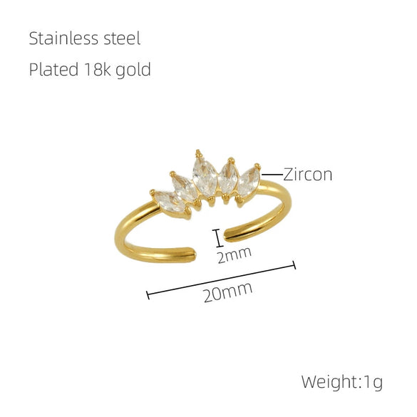 Wholesale Women's Stainless Steel Crownshaped Zircon Ring With Electroplating And Light Luxury Design