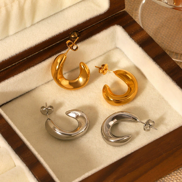 Wholesale Women's Stainless Steel Cshaped Hollow Geometric Earrings 18K Goldplated