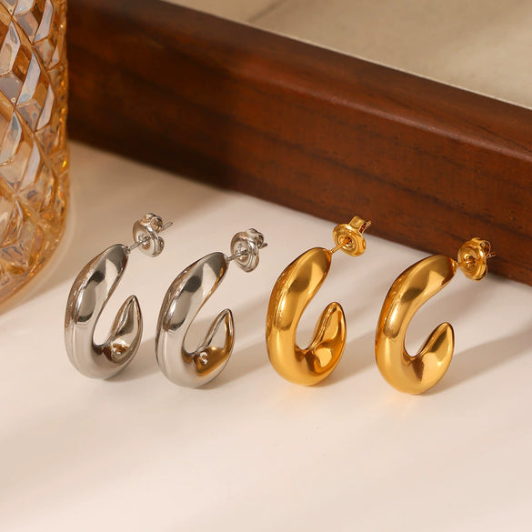 Wholesale Women's Stainless Steel Cshaped Hollow Geometric Earrings 18K Goldplated