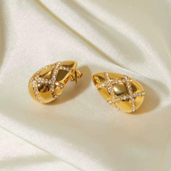 Wholesale Women's Stainless Steel Earrings With Diamond Lattice Inlay And Electroplating