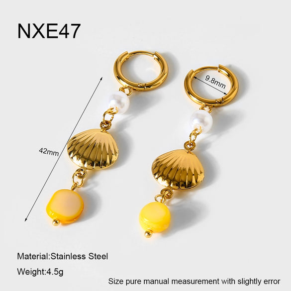 Wholesale Women's Stainless Steel Earrings With 18K Gold Plating Animal Zodiac Pattern Tassel Pendant