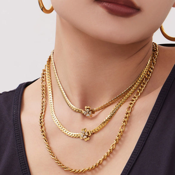 Wholesale Women's Stainless Steel Electroplated Doublelayer Flower Necklace And Bracelet Set Minimalist Light Luxury Style Jewelry Accessories