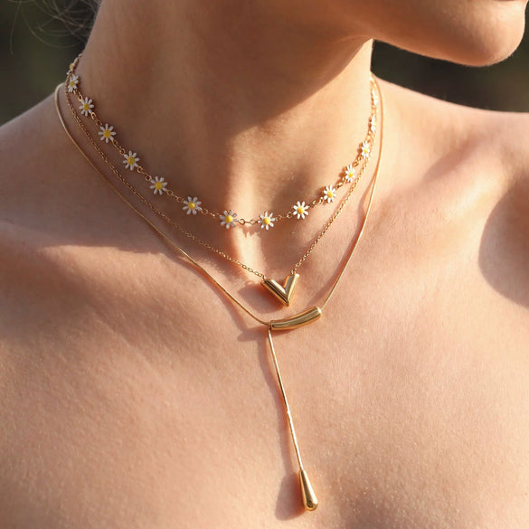 Wholesale Women's Stainless Steel Electroplated Flower Cross Chain Necklace