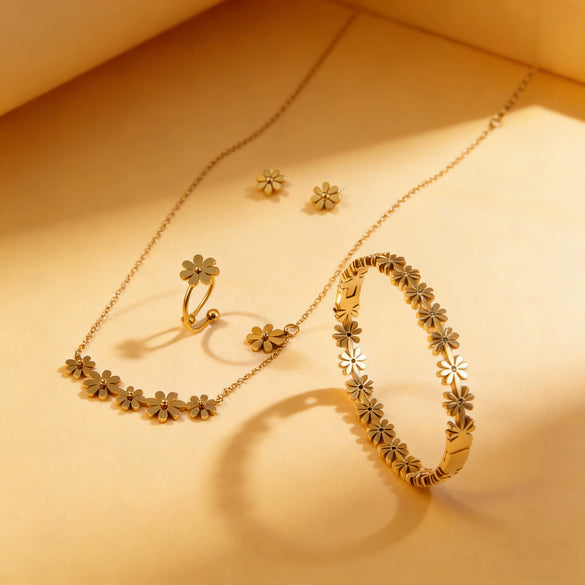 Wholesale Women's Stainless Steel Electroplated Flower Jewelry Set With Daisy Earrings Necklace And Bracelet