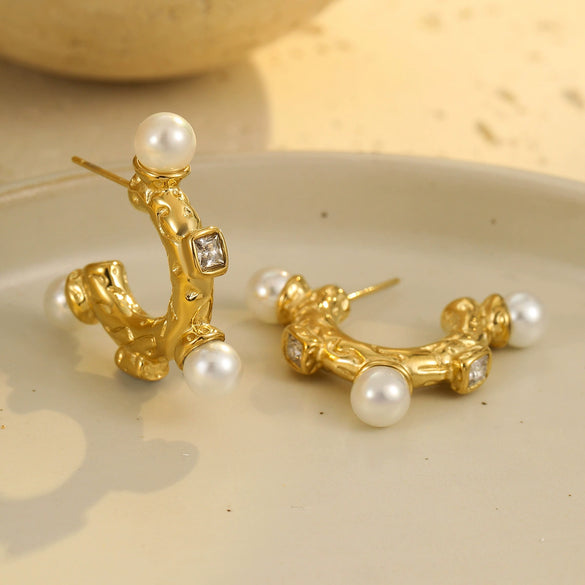 Wholesale Women's Stainless Steel Electroplated Geometric And U Shaped C Shaped Golden Retro Fashion Exaggerated Zircon Earring