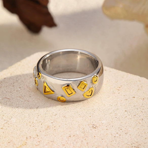 Wholesale Women's Stainless Steel Electroplated Jewelry Rings With Geometric And Letter Patterns In Heart And Letter Shapes