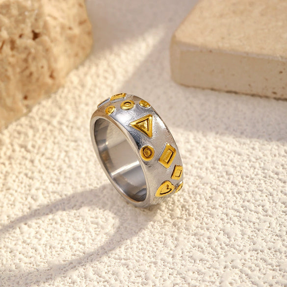 Wholesale Women's Stainless Steel Electroplated Jewelry Rings With Geometric And Letter Patterns In Heart And Letter Shapes