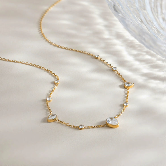 Wholesale Women's Stainless Steel Electroplated 18K Gold Drop Shape Zircon Necklace With Regular Chain