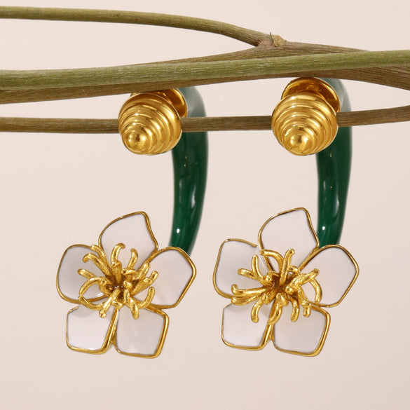 Wholesale Women's 316L Stainless Steel Electroplated Light Luxury Geometric Camellia Doublesided Earrings