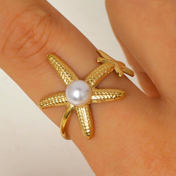 Wholesale Women's Stainless Steel Electroplated Oceanstyle Rings With Sun And Moon Patterns