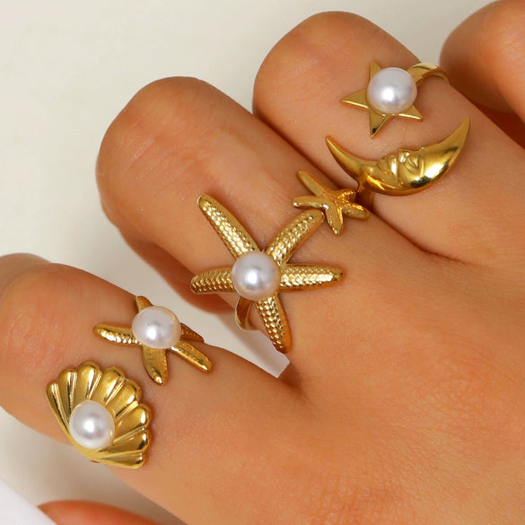 Wholesale Women's Stainless Steel Electroplated Oceanstyle Rings With Sun And Moon Patterns