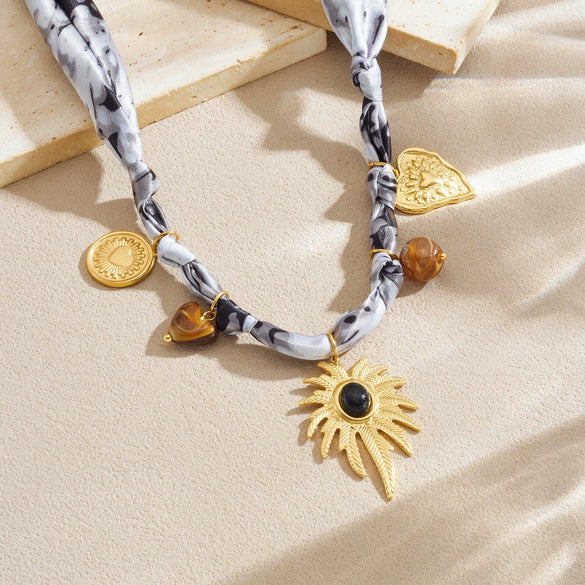 Wholesale Women's Stainless Steel Electroplated Plants And Flowers Heart Coconut Tree Pendant Necklace And Bracelet Set Accessories