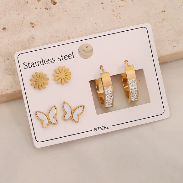 Wholesale Women's Stainless Steel Fashion Earrings With Star And Heart Shape Patterns Electroplated