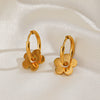 Wholesale Women's Stainless Steel Flower Earrings With 18K Gold Plated Electroplating