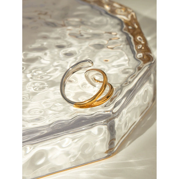Wholesale Women's Stainless Steel Geometric Asymmetric Opening Ring Jewelry With Electroplating
