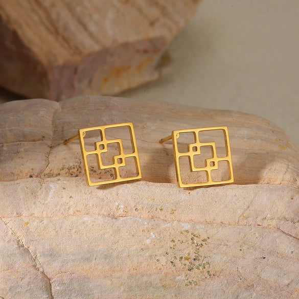 Wholesale Women's Stainless Steel Geometric Diamond Electroplated Doublelayer Design Earrings And Flower Ring Earrings