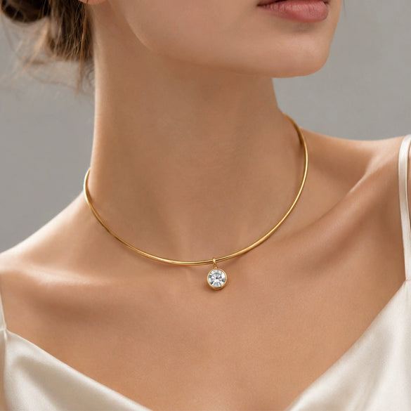 Wholesale Women's Stainless Steel Geometric Diamondencrusted Zircon Pendant Necklace With Electroplating