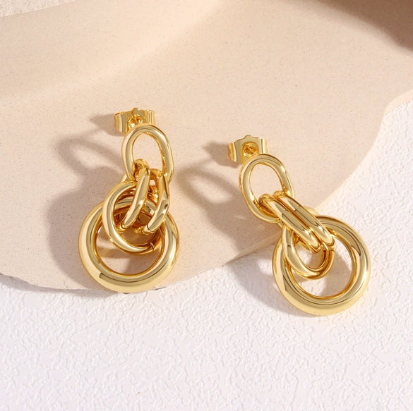 Wholesale Women's Stainless Steel Geometric Exaggerated Metal Earrings With Electroplating