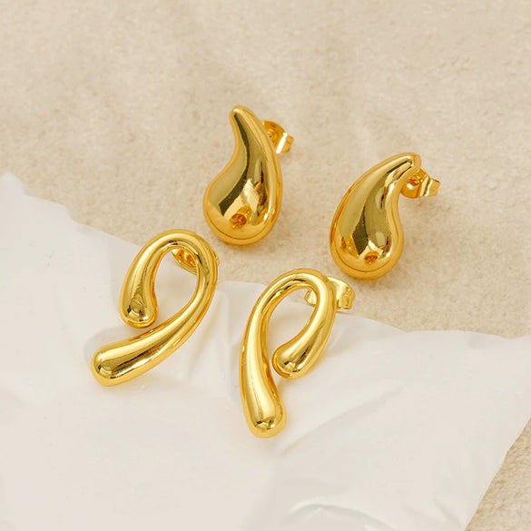 Wholesale Women's Stainless Steel Geometric Fashion Luxury Electroplated Comma Earrings