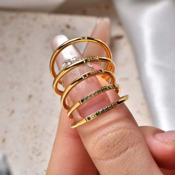 Wholesale Women's Stainless Steel Geometric Fourclaw Zircon Ring 18K Gold Plated Fashion Style