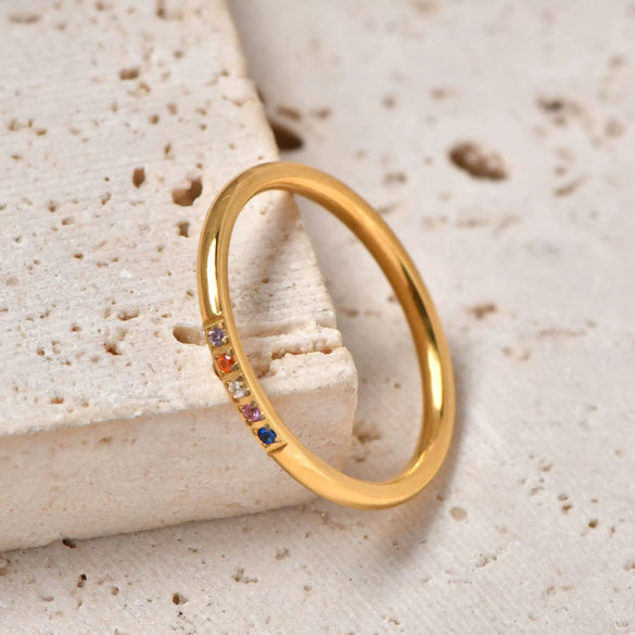 Wholesale Women's Stainless Steel Geometric Fourclaw Zircon Ring 18K Gold Plated Fashion Style