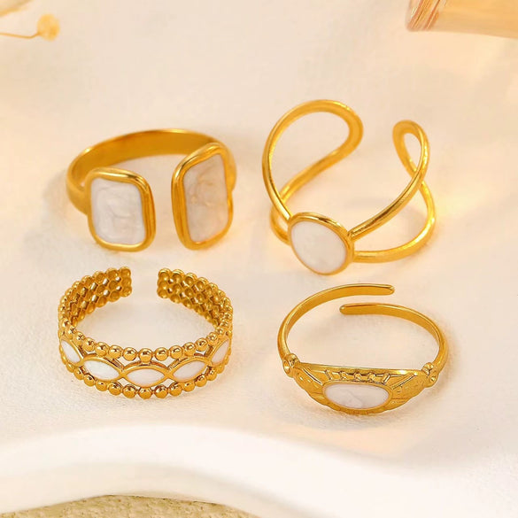 Wholesale Women's Stainless Steel Geometric Goldplated Ring Light Luxury Nonfading