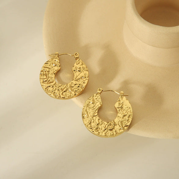 Wholesale Women's Stainless Steel Geometric Hammer Earrings With 18K Gold Electroplating