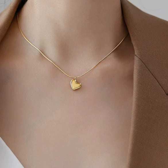 Wholesale Women's Stainless Steel Geometric Heart Shape Oshaped Chain 18K Goldplated Pendant Necklace